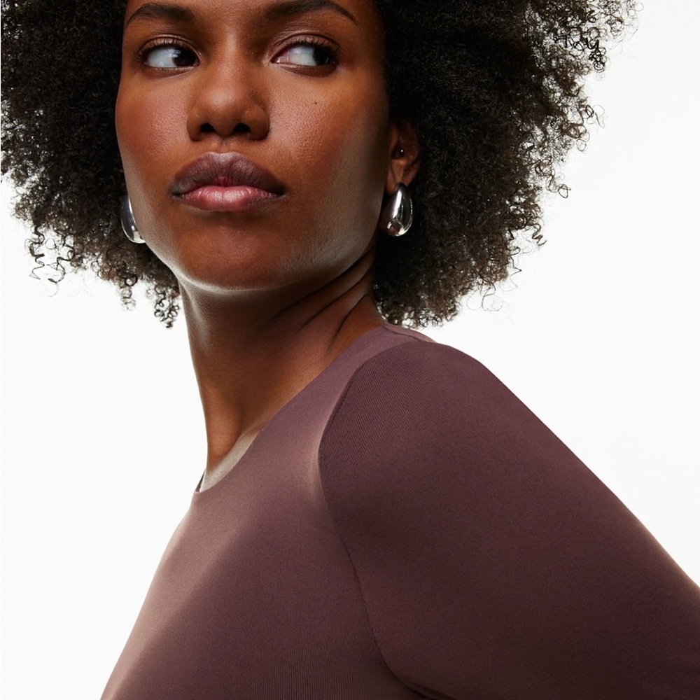 *BRAND NEW* Aritzia Babaton Contour Crew Longsleeve Bodysuit - Picture 7 of 10